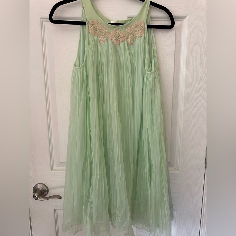 Vintage formfit rogers nightgown and robe